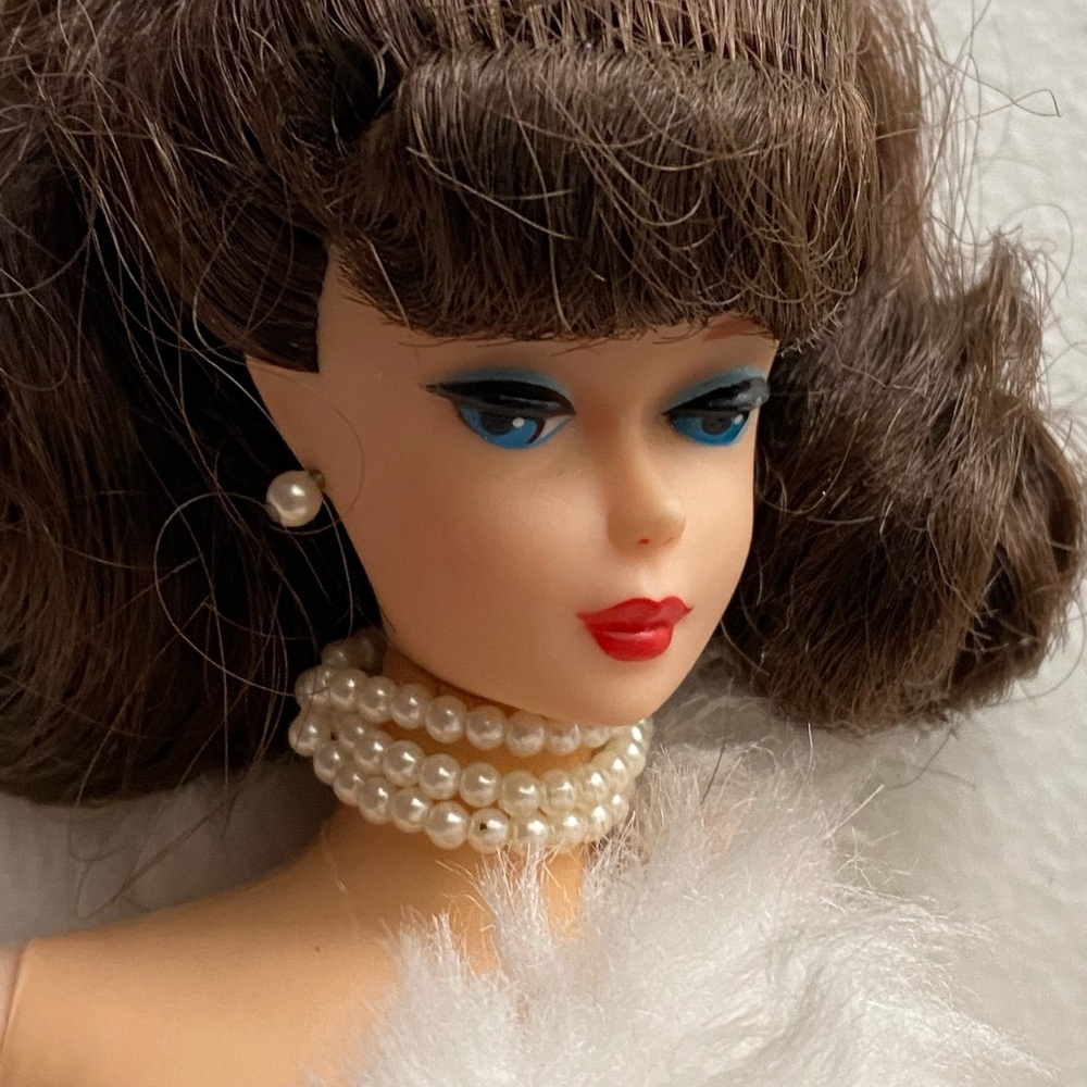 Vintage Enchanted Evening Barbie Doll Pink Gown White Stole Brunette Repro